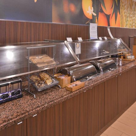 Fairfield Inn & Suites Orlando אוקואי מראה חיצוני תמונה