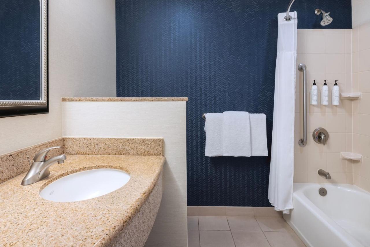 Fairfield Inn & Suites Orlando אוקואי מראה חיצוני תמונה